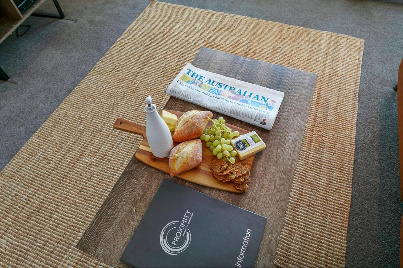 Proximity Waterfront Apartments レッドクリフ エクステリア 写真